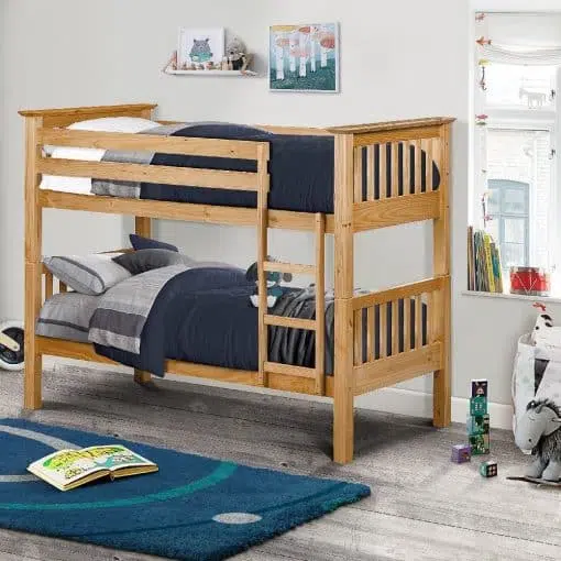 The Barcelona bunk is a very resilient bed, even for the most active of children. Made entirely from solid wood, it has a strong robust ladder and sturdy guarding. 