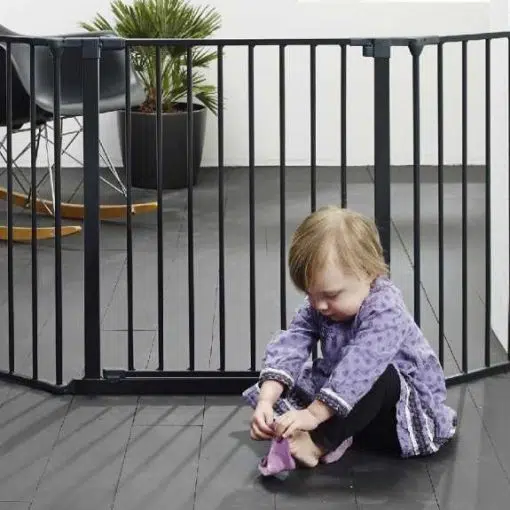 BabyDan Olaf 72 cm Gate Panels are designed to extend BabyDan's Olaf Configure System, this gated panel can be added to your existing BabyDan system to create additional access and a perfect safety barrier to suit your home.