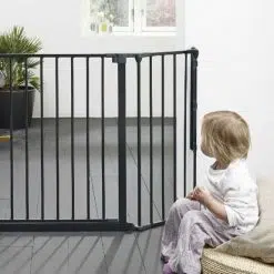 BabyDan Olaf Wall Mounting Brackets help convert your Babydan Baby Den Playpen to a Room Divider. A two part bracket with quick release mechanism that allows you to easily remove your Gate, temporarily or for relocation.