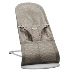 Babybjorn Bouncer Bliss Mesh in Grey/Beige is a cozy place for your baby to play and rest. The natural rocking generated by your baby’s own movements