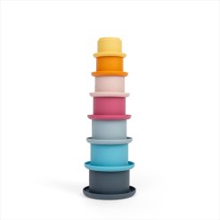 Bigjigs Stacking Cups come as a set with seven colourful cups, each with patterned holes on the base, so water can flow through them like a waterfall.