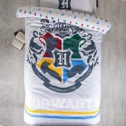 Harry Potter Single Duvet Cover & Pillowcase Set, perfect bedding set for your Harry Potter fan. Made from super soft poly-cotton
