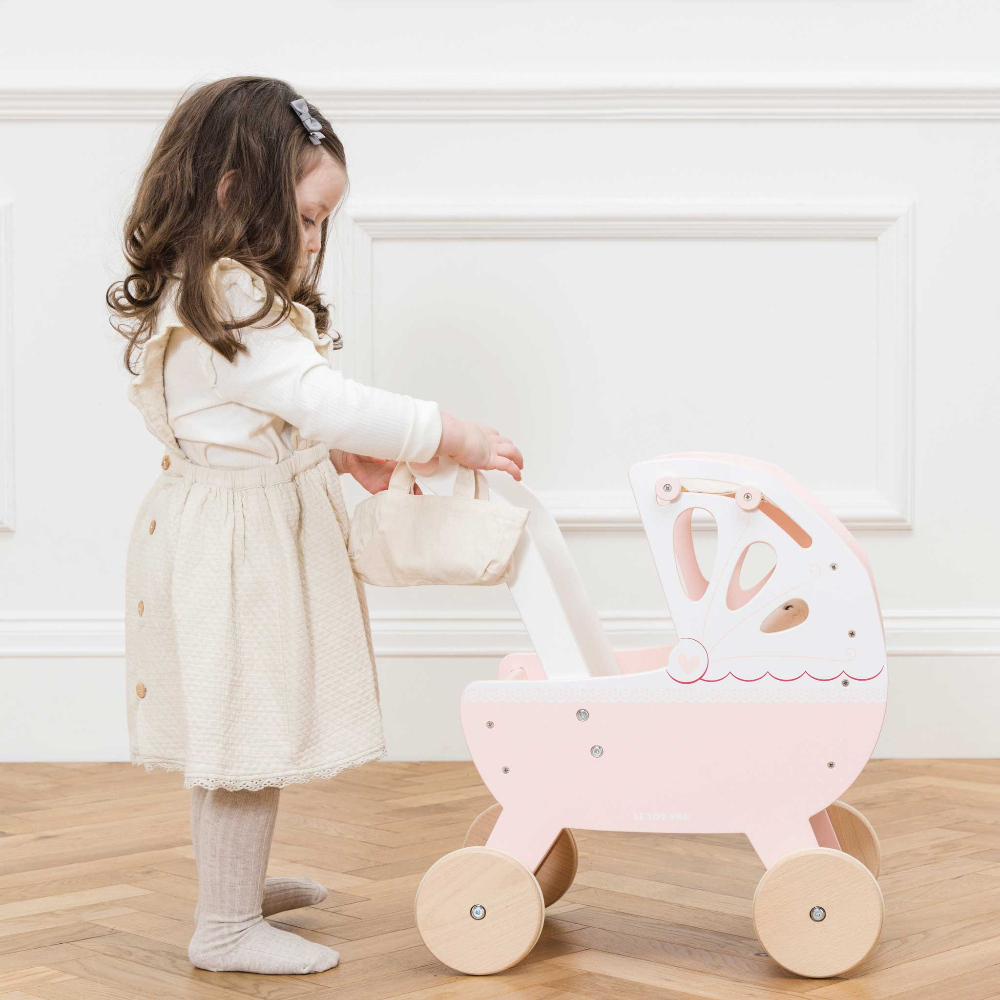 Le Toy Van Sweet Dreams Dolls Pram Pink