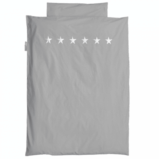Taftan Toddler Duvet Set Grey Stars is a beautiful children's 100% Cotton bed linen set with shiny silver stars on a light gray background