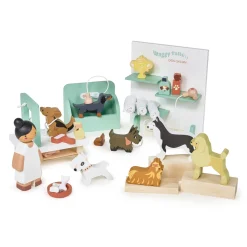 Tender Leaf Toys Waggy Tails Dog Salon, a wonderful little wooden pet set, that can be used as a stand-alone playset or as an accessory to any Dolls House.